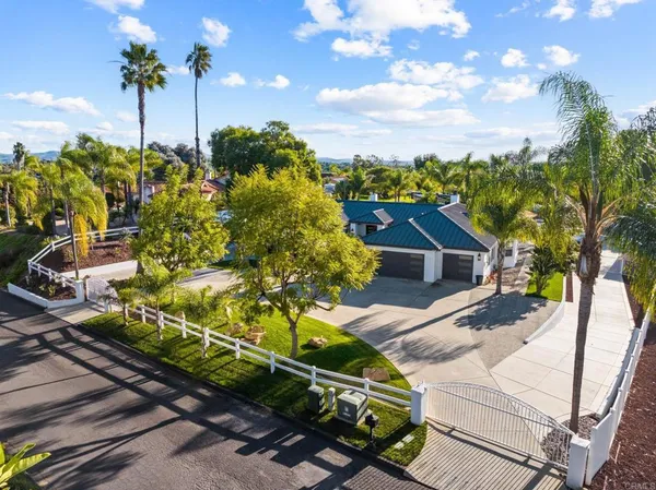 $1,550,000 | 1625 Camino De Nog, Fallbrook, CA 92028