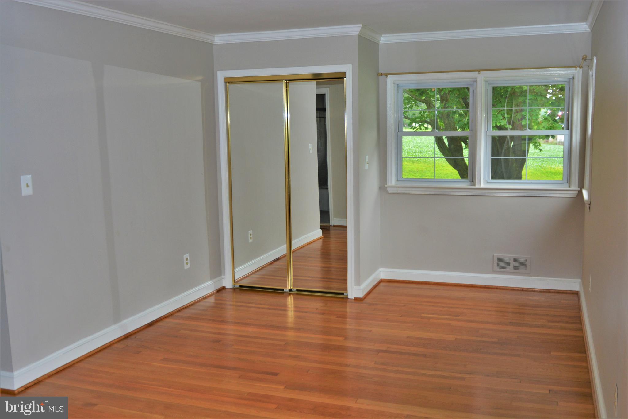 759 Long Corner Road Mount Airy, MD 21771 - Photo 12 of 37 Master Bedroom