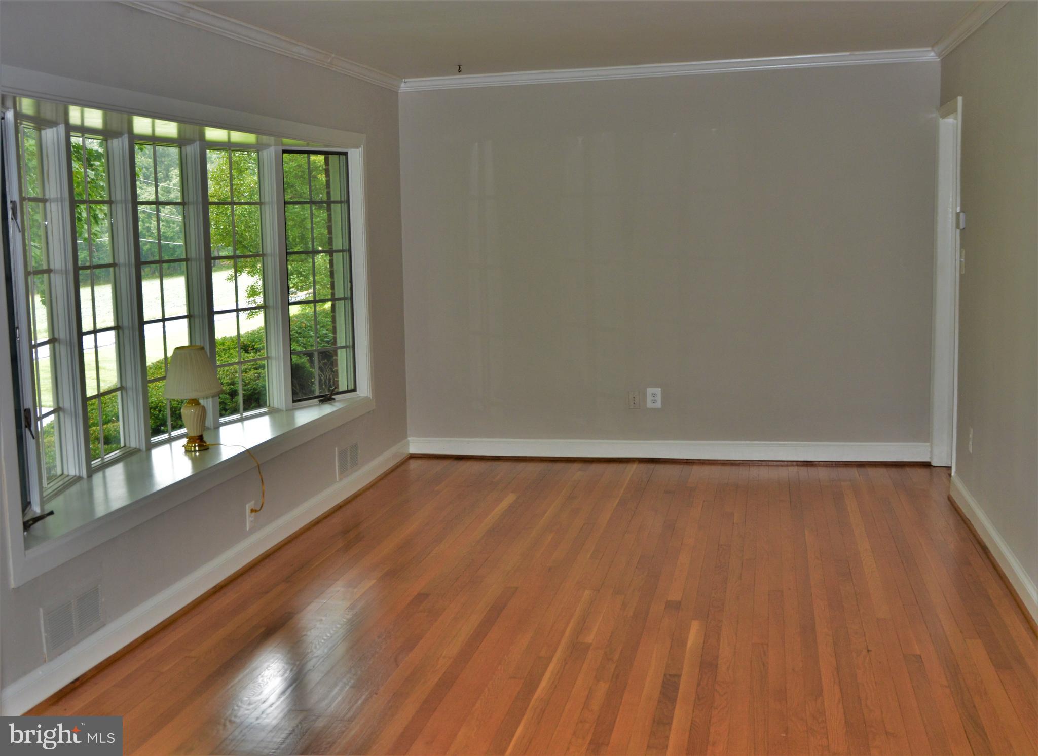 759 Long Corner Road Mount Airy, MD 21771 - Photo 4 of 37 Living Room & Picture Bay Window
