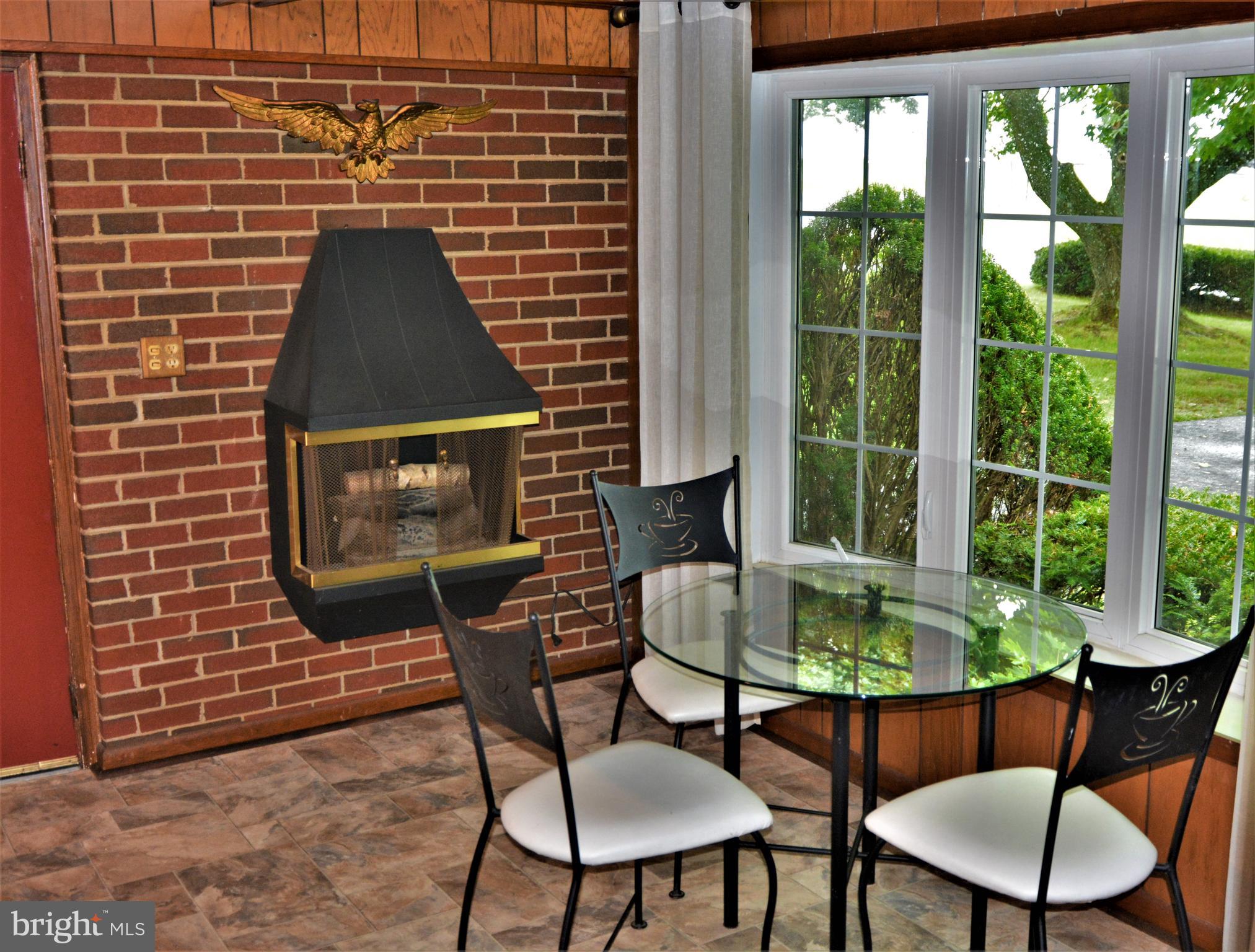 759 Long Corner Road Mount Airy, MD 21771 - Photo 10 of 37 Breakfast Nook Area of Kitchen
