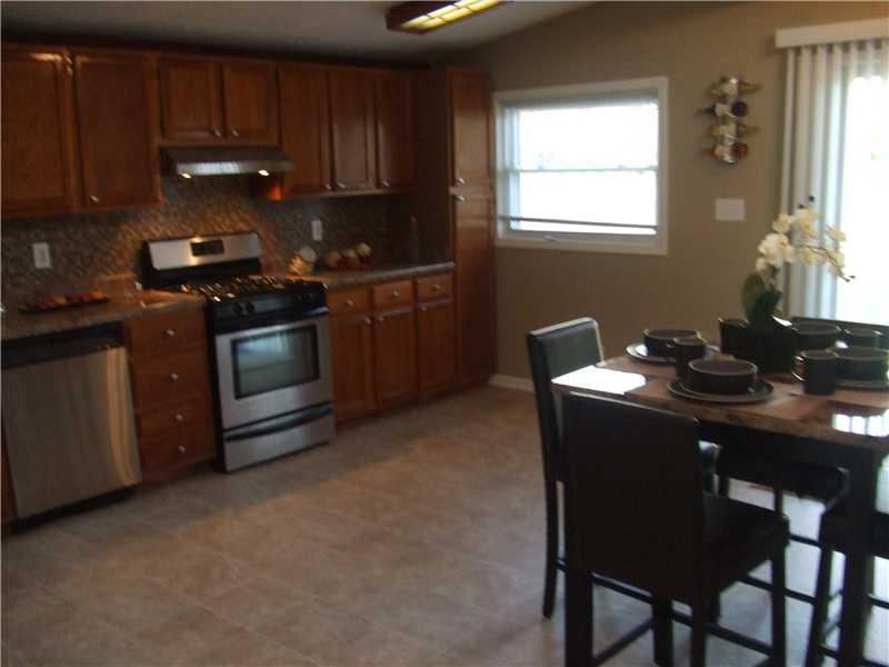 4635 Tincher Road Indianapolis, IN 46221 - Photo 5 of 18 Gallery Image 5