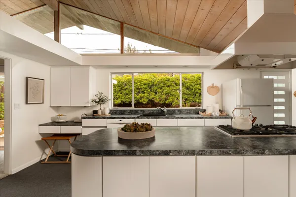 $2,095,000 | 3792 Brenner Drive, Santa Barbara, CA 93105