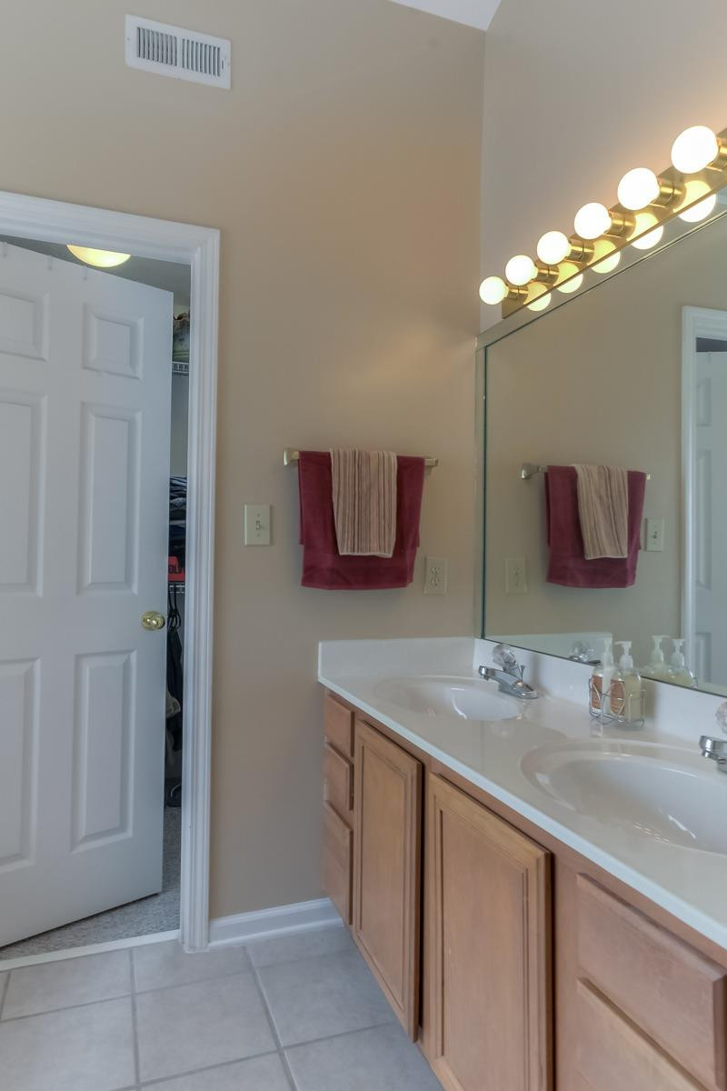 2884 Sandersville Road Lexington, KY 40511 - Photo 23 of 37 Photo 23