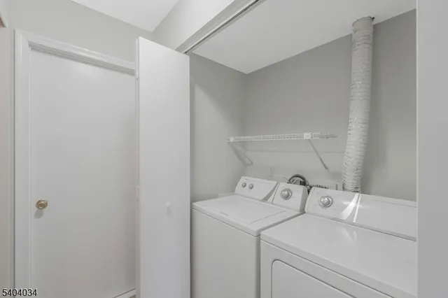 $2,800 | 20 Academy Court, Bedminster, NJ 07921