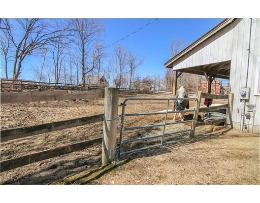 61 Fiskdale Road Brookfield, MA 01506 - Photo 27 of 30