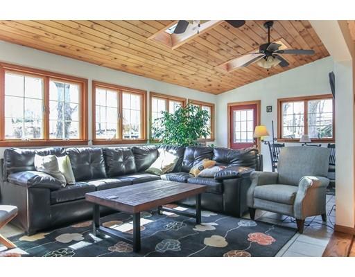 61 Fiskdale Road Brookfield, MA 01506 - Photo 5 of 30
