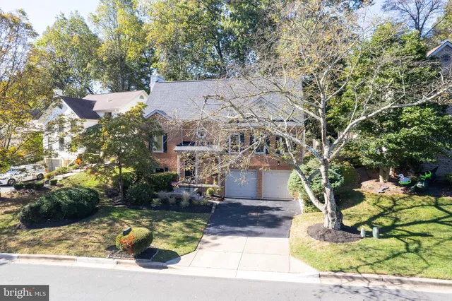 $850,000 | 12 Solitaire Court, Gaithersburg, MD 20878