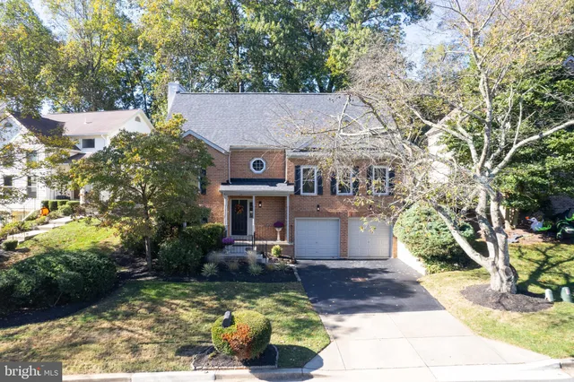 $850,000 | 12 Solitaire Court, Gaithersburg, MD 20878