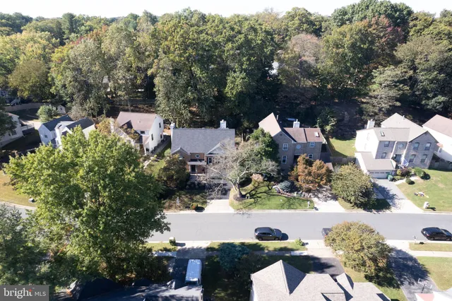 $850,000 | 12 Solitaire Court, Gaithersburg, MD 20878