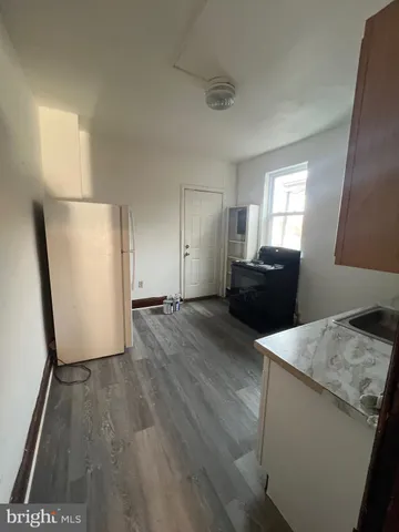 a bathroom with a white bath tub