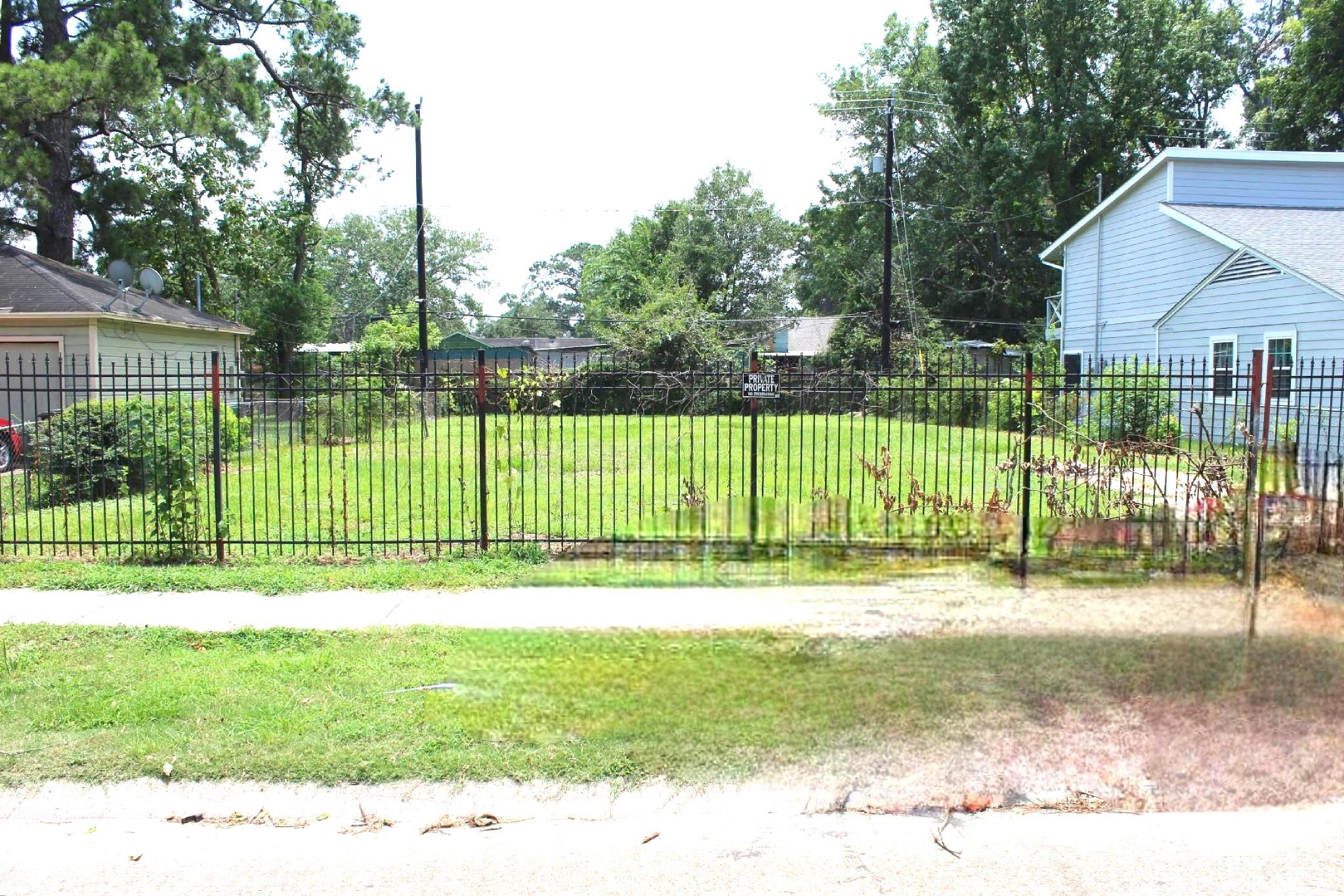 a view of a park with a small garden