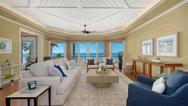 $8,850,000 | 6477 Gulfside Road, Longboat Key, FL 34228