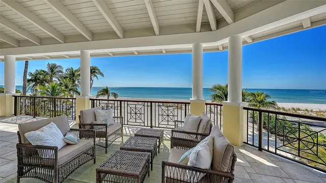 $10,000,000 | 6477 Gulfside Road, Longboat Key, FL 34228