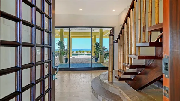 $8,850,000 | 6477 Gulfside Road, Longboat Key, FL 34228