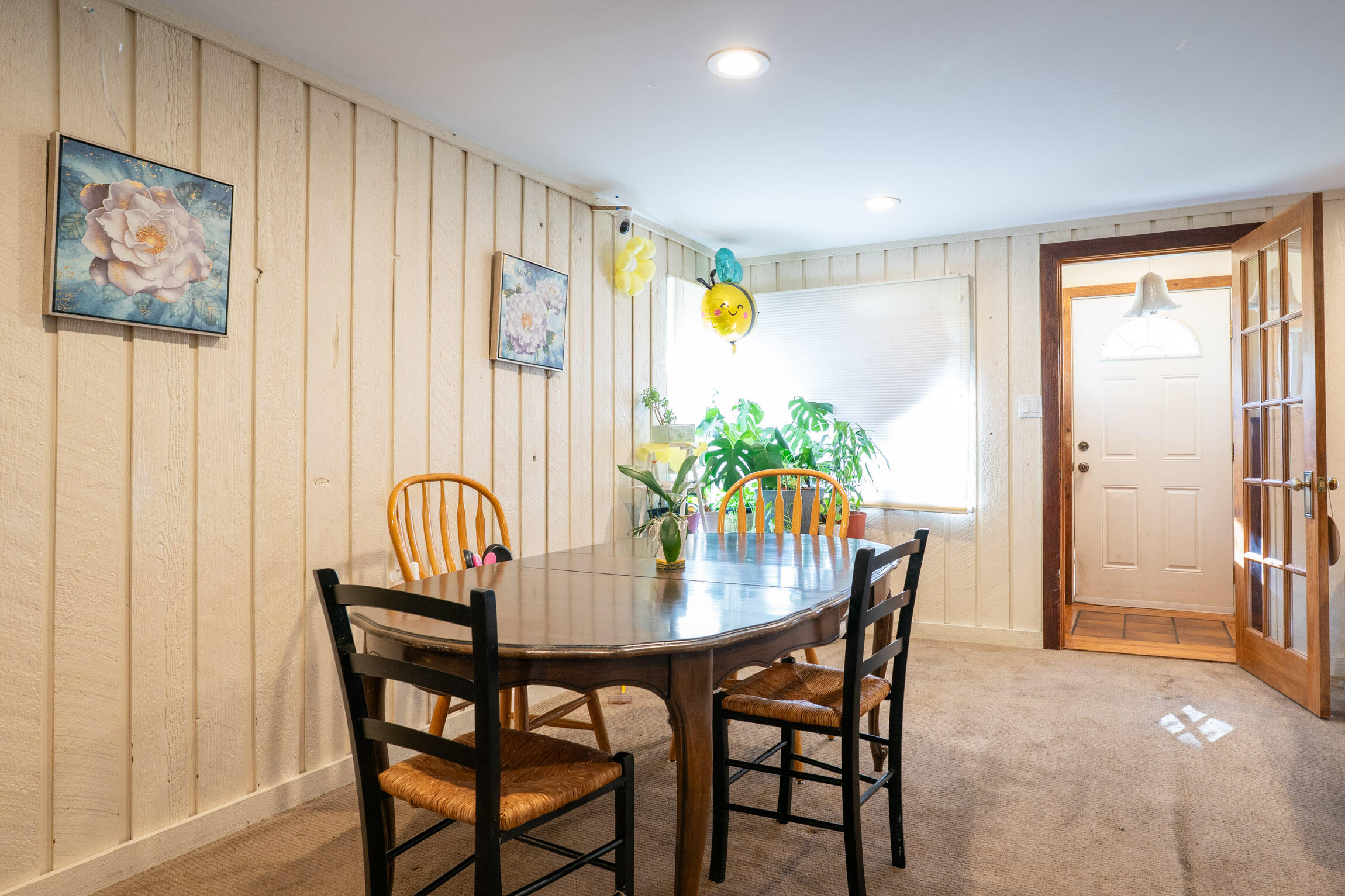115 Pine Street Hailey, ID 83333 - Photo 2 of 16 Dining Area