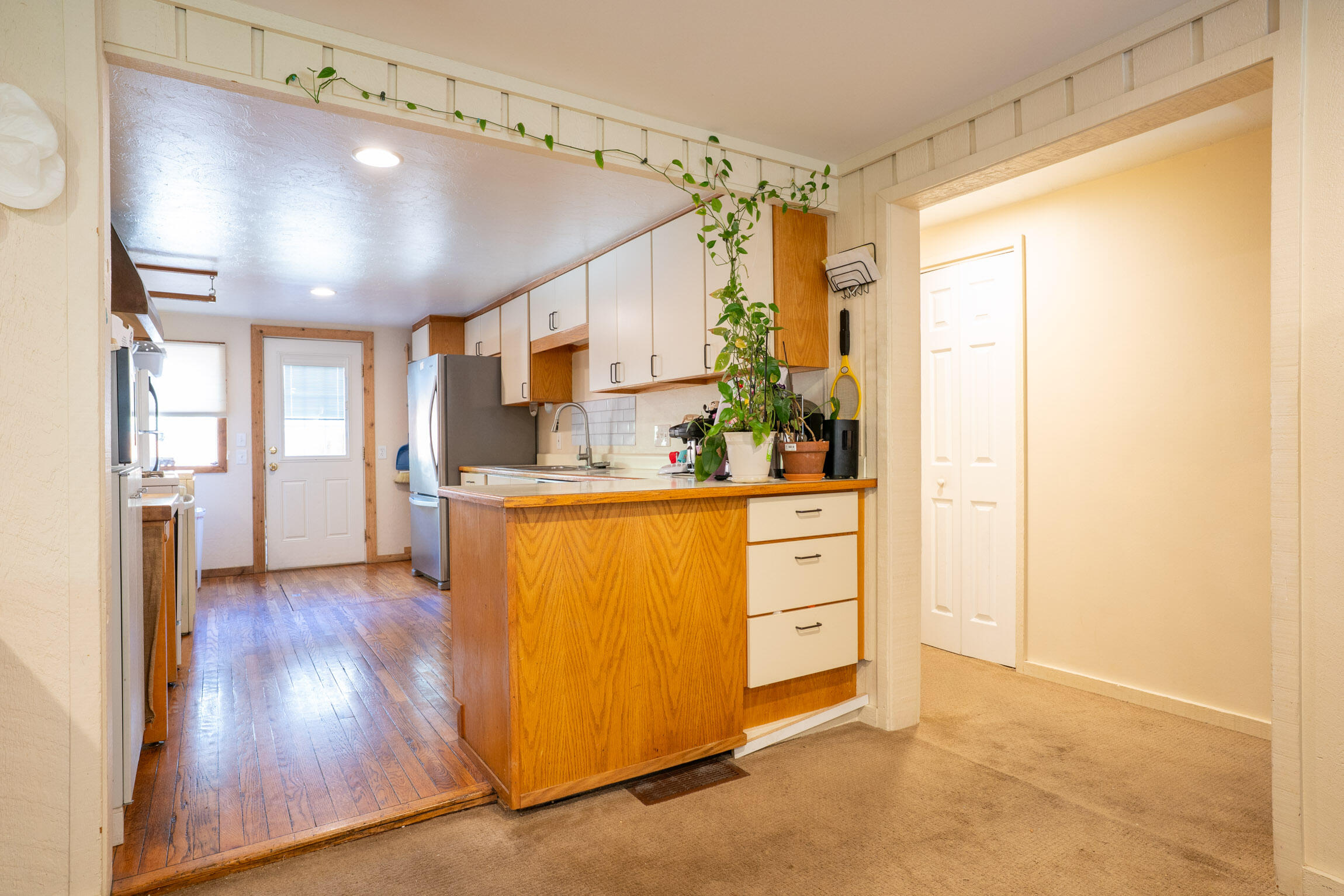 115 Pine Street Hailey, ID 83333 - Photo 5 of 16 Kitchen 1