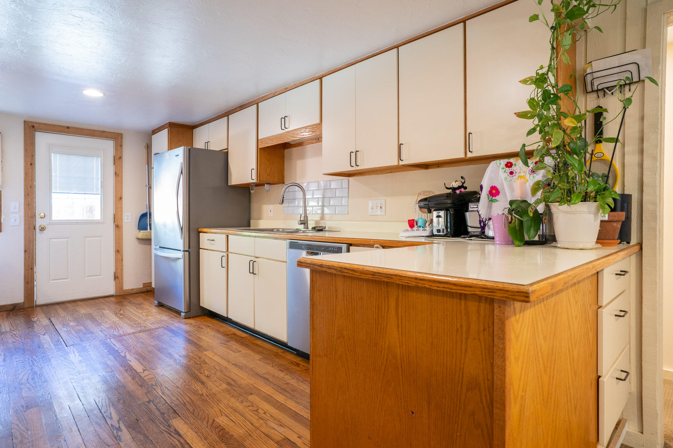 115 Pine Street Hailey, ID 83333 - Photo 6 of 16 Kitchen 2