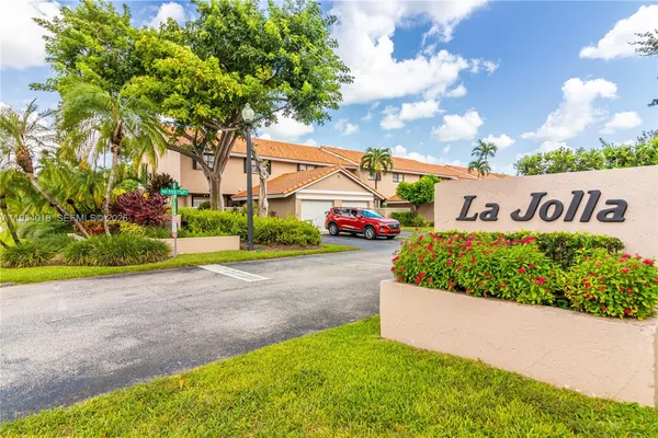 $3,500 | 11668 Southwest 91st Terrace, Unit 11668, Miami, FL 33176