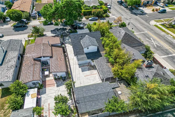 $4,800 | 2623 West Exposition Place, Los Angeles, CA 90018