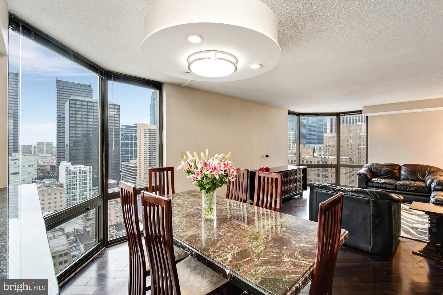 2018-32 Walnut Street, Unit 23B Philadelphia, PA 19103 - Photo 8 of 23