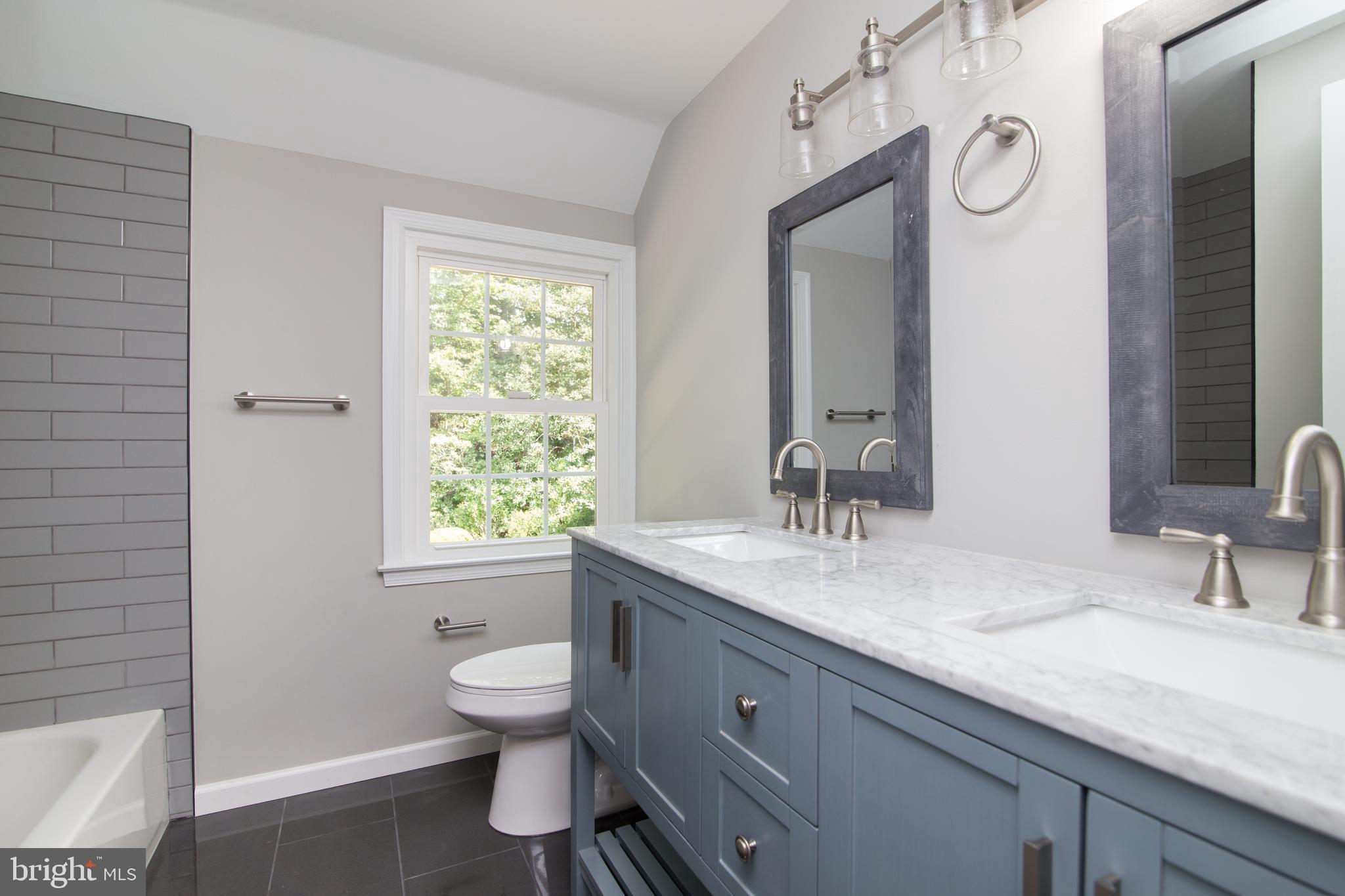 12 Signal Hill Road Cherry Hill, NJ 08003 - Photo 4 of 35 Gallery Image 4