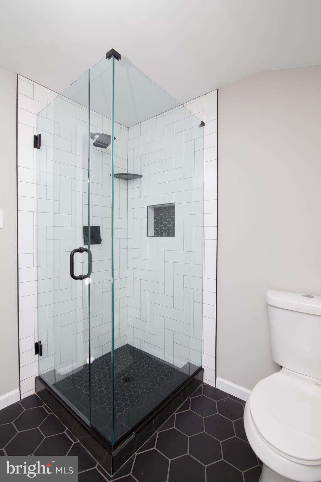 12 Signal Hill Road Cherry Hill, NJ 08003 - Photo 8 of 35 Gallery Image 8