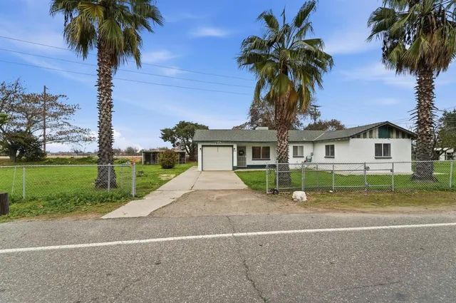 $450,000 | 4529 East Briggsmore Avenue, Modesto, CA 95355