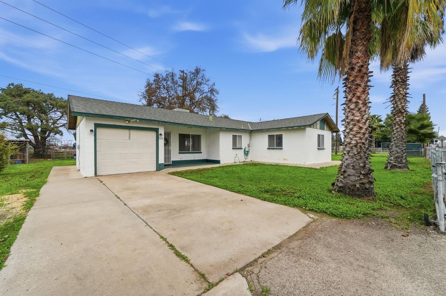 4529 East Briggsmore Avenue Modesto, CA 95355 - Photo 6 of 30