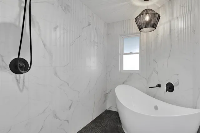 $1,599,900 | 14414 South Stangland Road, Edwall, WA 99008