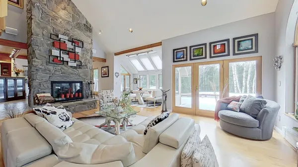 $1,475,000 | 291 Molyneaux Road, Camden, ME 04843