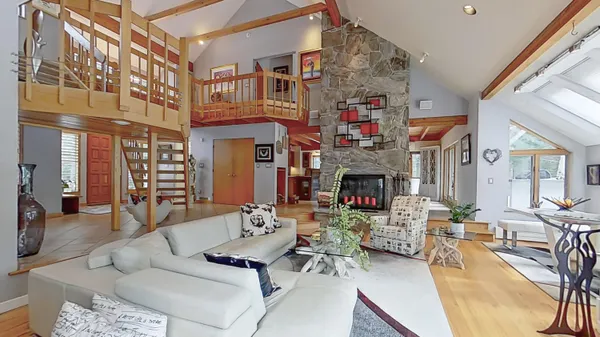 $1,395,000 | 291 Molyneaux Road, Camden, ME 04843