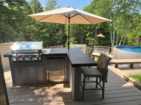 $1,395,000 | 291 Molyneaux Road, Camden, ME 04843