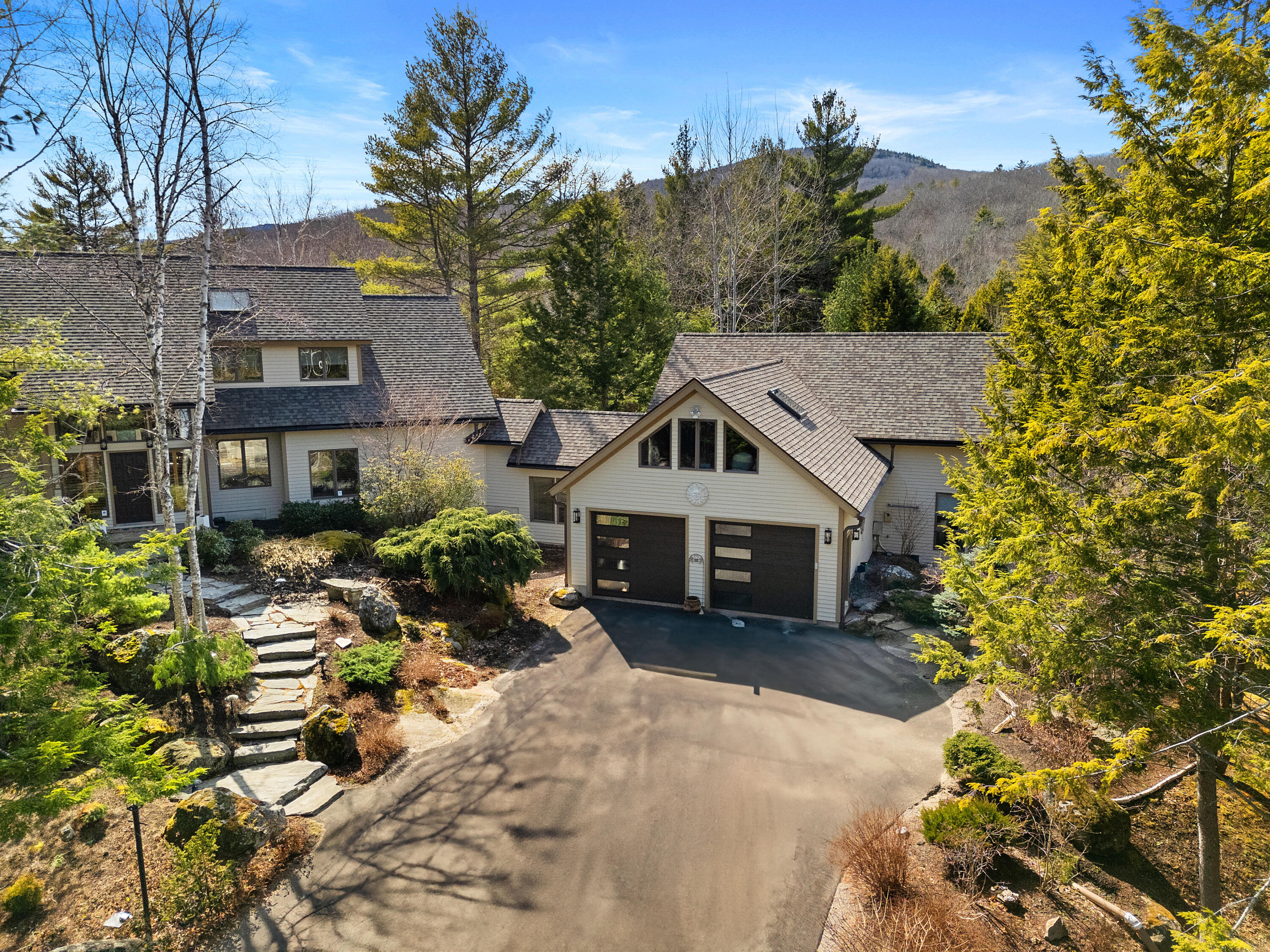 291 Molyneaux Road Camden, ME 04843 - Photo 90 of 90 DJI_20250404144329_0573_D