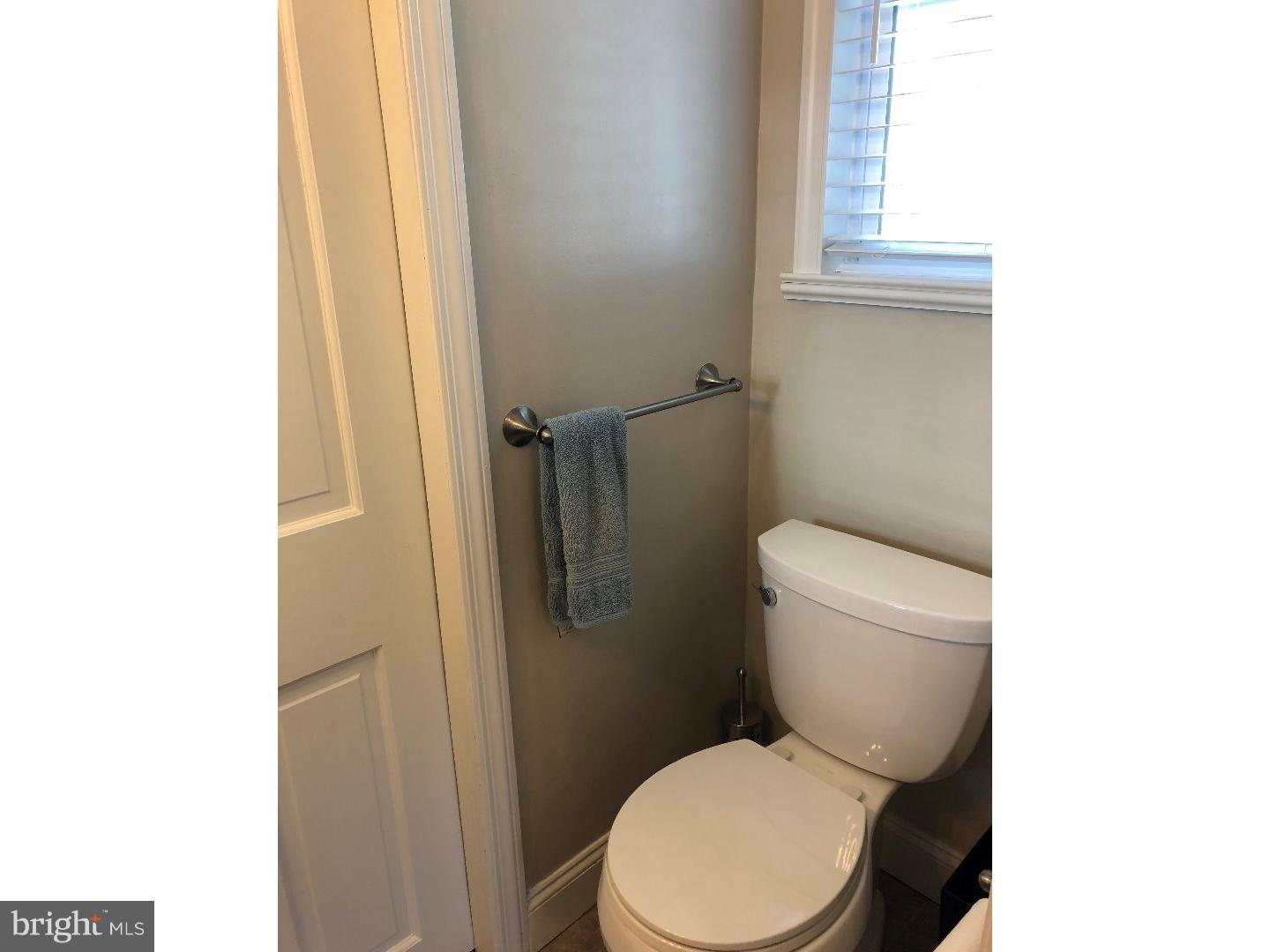 308 Hampton Road Hatboro, PA 19040 - Photo 19 of 24 Half Bath