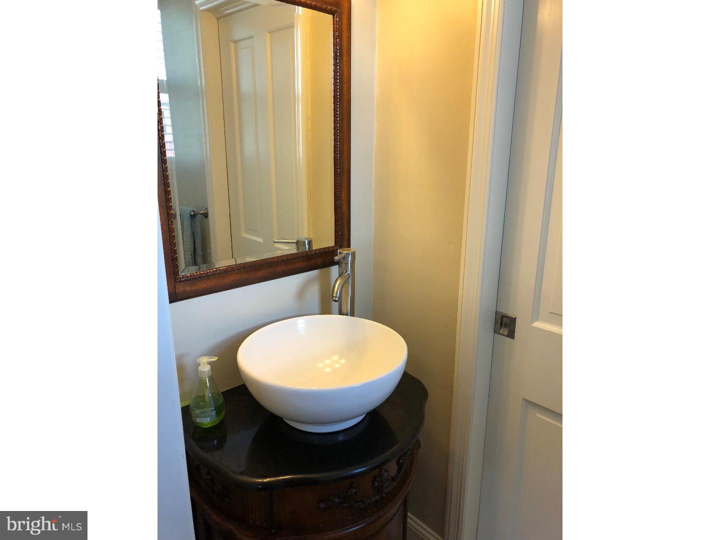 308 Hampton Road Hatboro, PA 19040 - Photo 20 of 24 Half Bath
