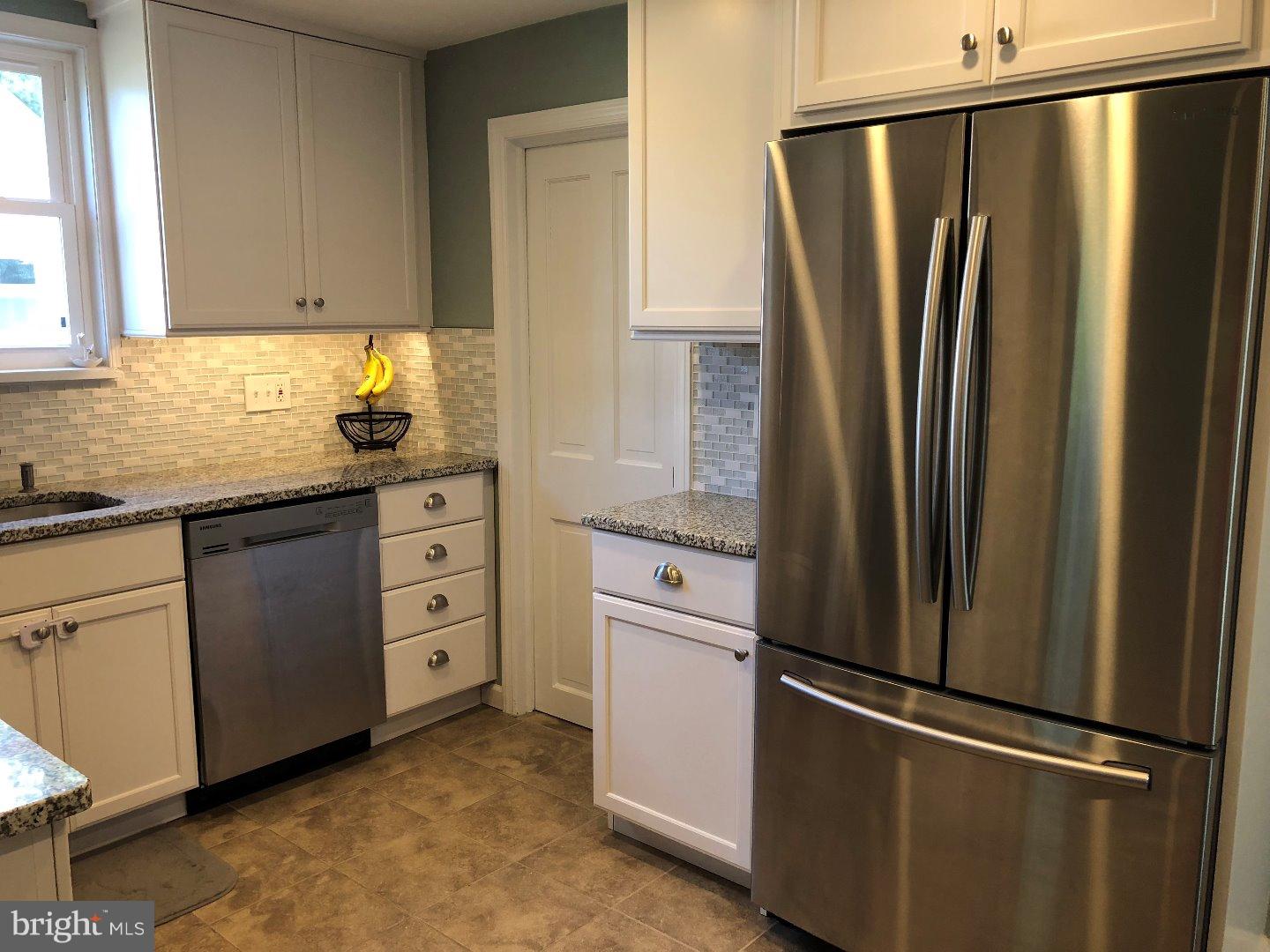 308 Hampton Road Hatboro, PA 19040 - Photo 9 of 24 Kitchen