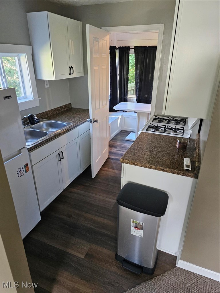 404 Lookout Avenue Akron, OH 44310 - Photo 5 of 12 Gallery Image 5