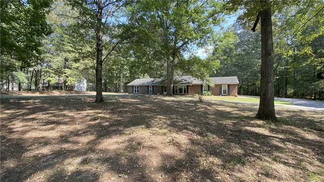 $250,000 | 216 Upper River Road, Covington, GA 30016