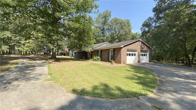 $250,000 | 216 Upper River Road, Covington, GA 30016