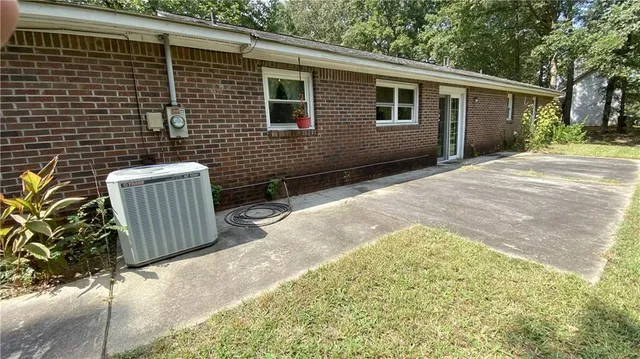 $250,000 | 216 Upper River Road, Covington, GA 30016