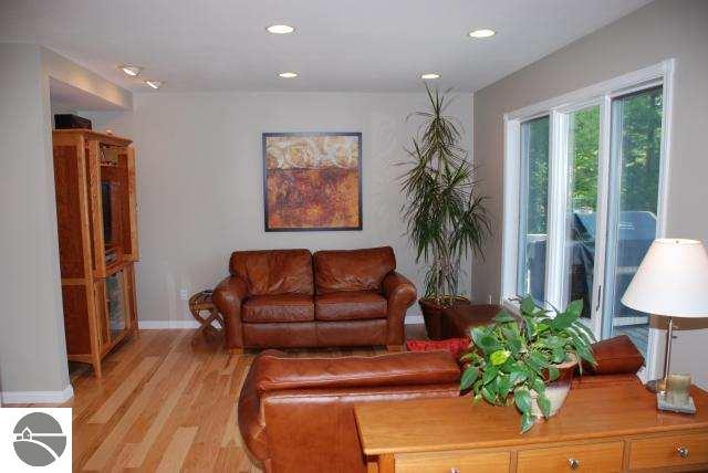 36 Highview Road Traverse City, MI 49696 - Photo 10 of 15 1724460-9.JPG