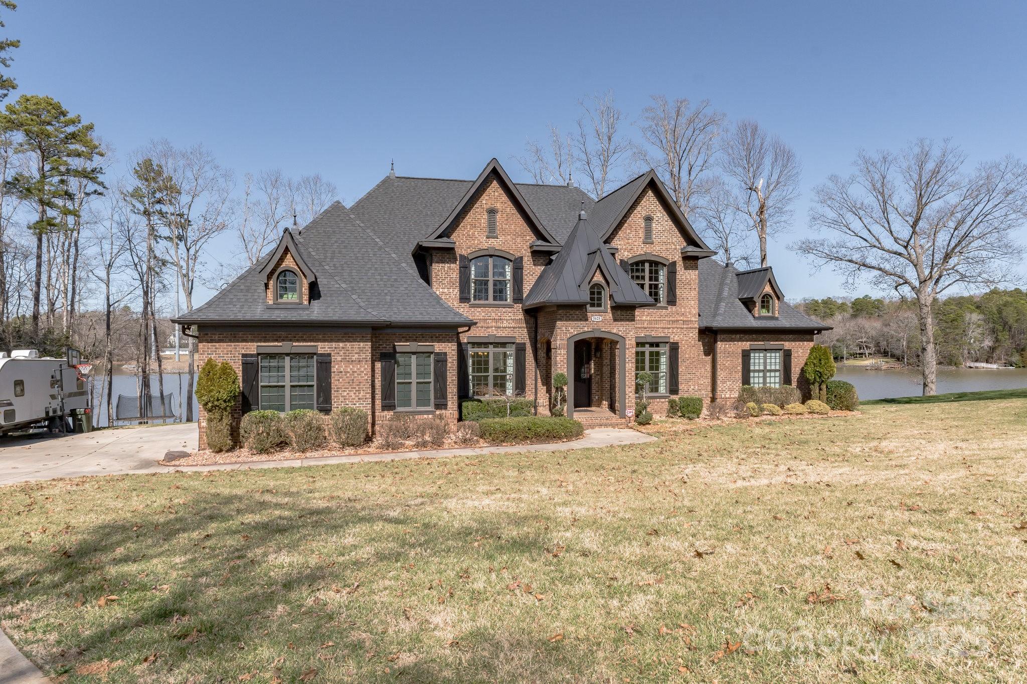 5628 Creole Road Clover, SC 29710 - Photo 3 of 48