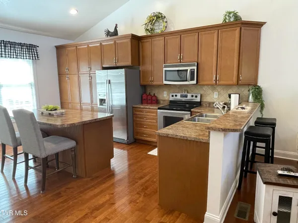 $295,000 | 251 Cresswood Drive, Unit 251, Richlands, VA 24641