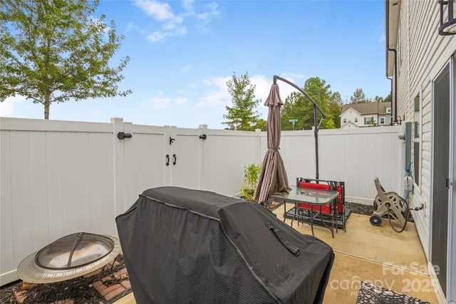 a view of outdoor space and porch