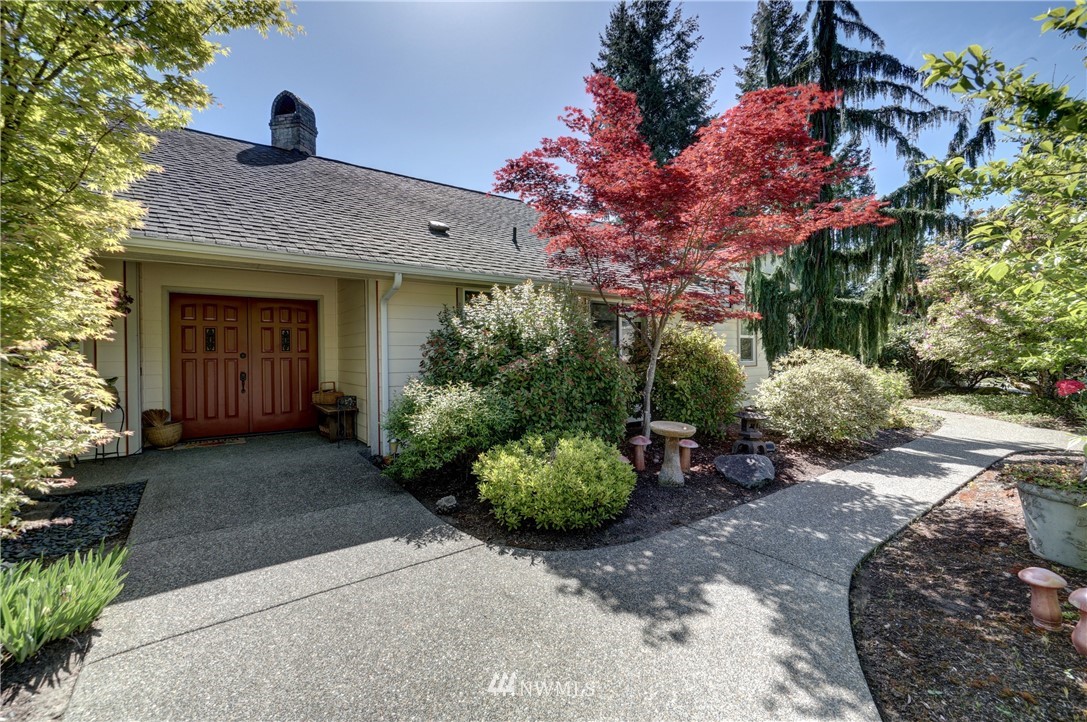1531 East Old Ranch Road Allyn, WA 98524 - Photo 2 of 25 Gallery Image 2