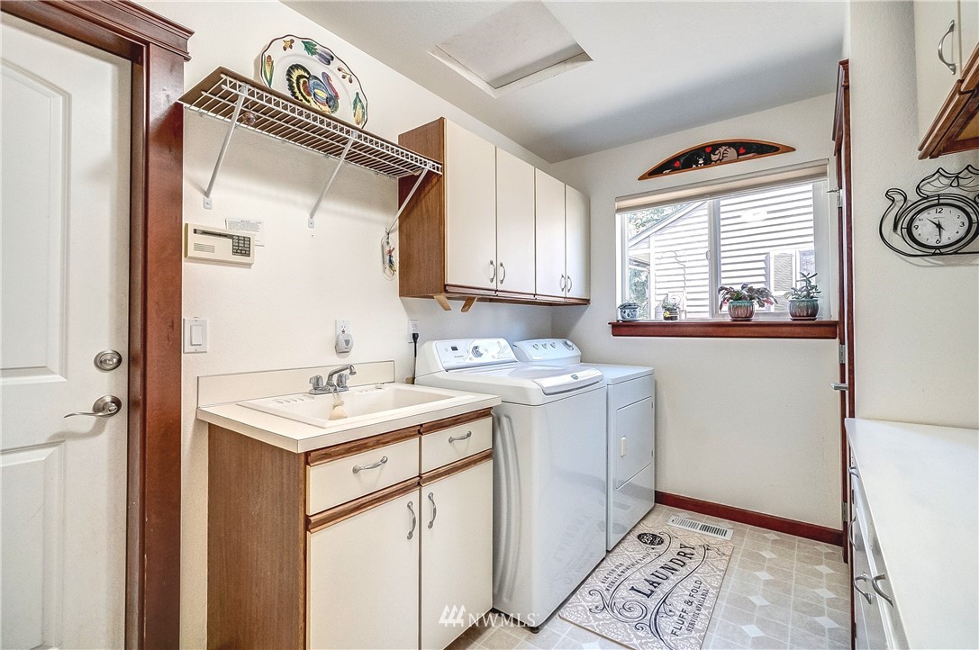 1531 East Old Ranch Road Allyn, WA 98524 - Photo 20 of 25 Gallery Image 20