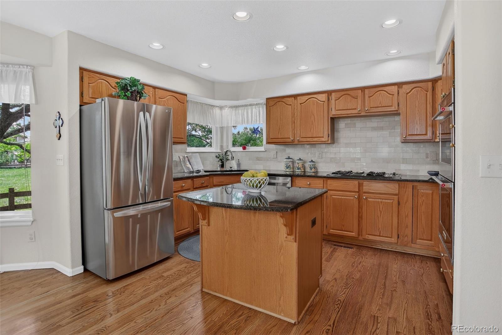 8923 Edgewood Street Highlands Ranch, CO 80130 - Photo 9 of 41