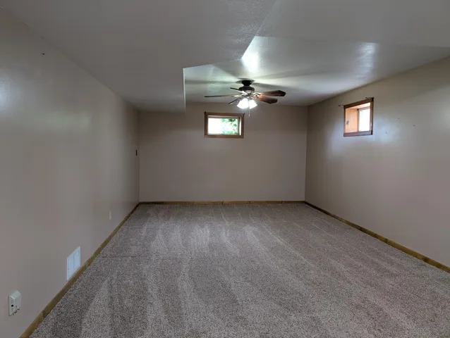 $255,000 | 175 East 4th Street, Cottonwood, MN 56229