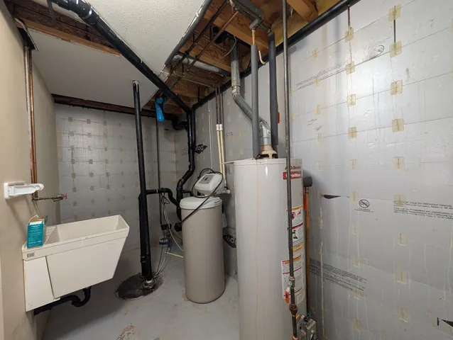 $255,000 | 175 East 4th Street, Cottonwood, MN 56229