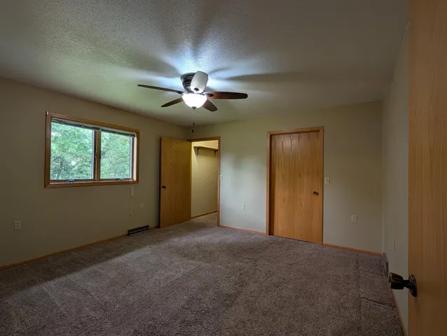 $255,000 | 175 East 4th Street, Cottonwood, MN 56229